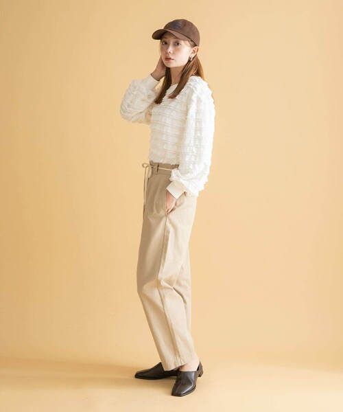 URBAN RESEARCH Sonny Label（アーバンリサーチサニーレーベル）の「3/2WORKS ツータックチノパンツ（チノパンツ・レディース・BEIGE/NAVY・S/M/L）」の18枚目の写真