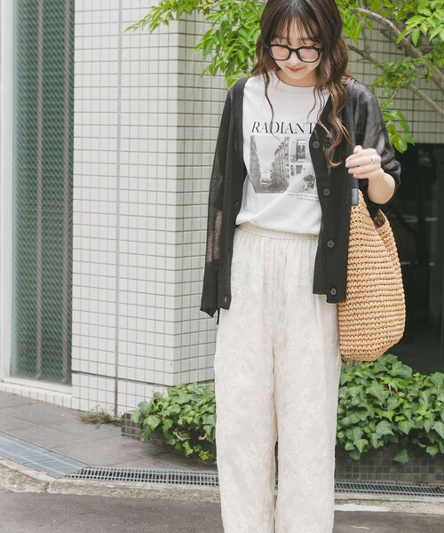 ITEMS URBANRESEARCH（アイテムズ アーバンリサーチ）の「シアーVネックニットカーディガン（カーディガン/ボレロ・レディース・GREGE/BLK/MNT/MOC・FREE）」の8枚目の写真