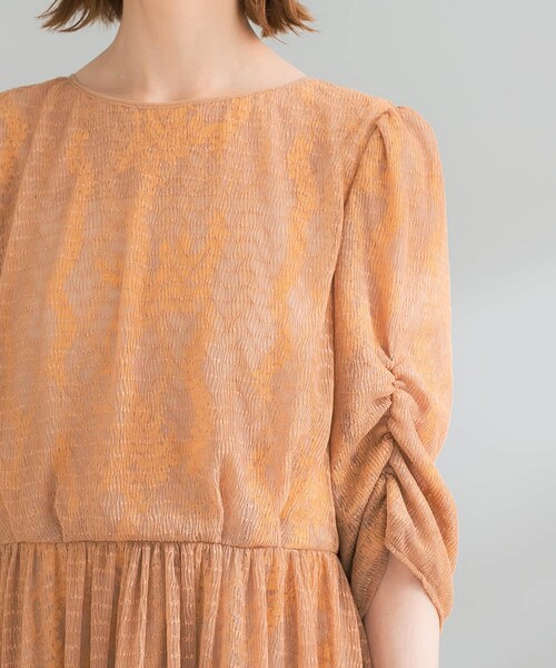 URBAN RESEARCH ROSSO（アーバンリサーチロッソ）の「オーバーレースドレス（ワンピース・レディース・yellow/sax・FREE）」の22枚目の写真