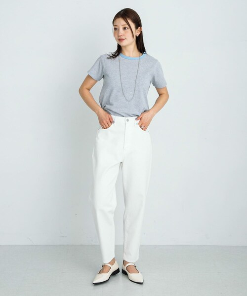 URBAN RESEARCH Sonny Label（アーバンリサーチサニーレーベル）の「『34サイズ/低身長向けも展開』ワイドテーパードデニム（デニムパンツ・レディース・ミッドブルー/ホワイト・34/36/38）」の15枚目の写真