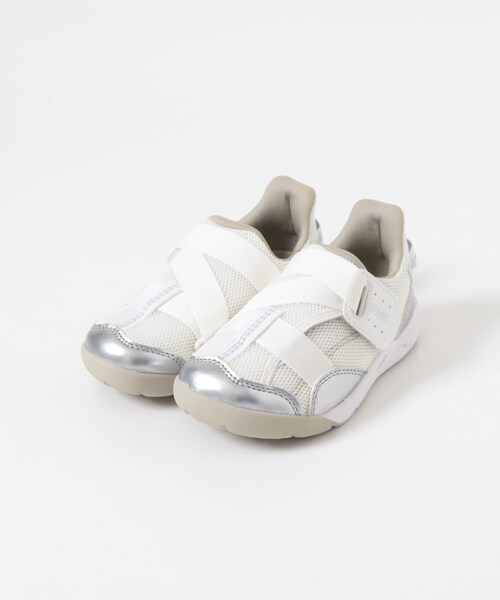 URBAN RESEARCH DOORS（アーバンリサーチドアーズ）の「IFME　K キネティックベルトシューズ(KIDS)（シューズ小物/雑貨・キッズ・WHITE/BLACK・17/18/19）」の3枚目の写真