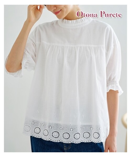 nissen（ニッセン）の「綿１００％スタンドネックスカラップレース刺しゅうブラウス【Otona Purete】（シャツ/ブラウス・レディース・オフホワイト/黒・M/L/LL/3L）」の2枚目の写真