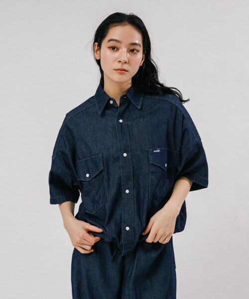 EKAL（エカル）の「『別注』Wrangler×EKAL　ライトデニムワークシャツ（シャツ/ブラウス・レディース・USED/O.W・Free）」の4枚目の写真