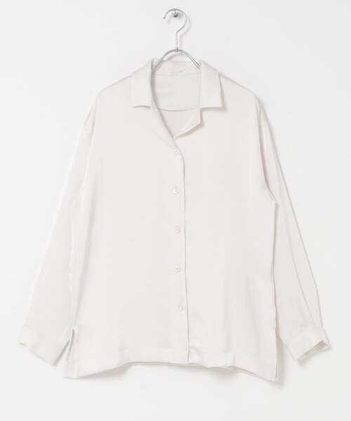 URBAN RESEARCH ROSSO（アーバンリサーチロッソ）の「オープンカラーヴィンテージシルキーサテンブラウス（シャツ/ブラウス・レディース・OFF/Y/BEIGE・Free）」の11枚目の写真