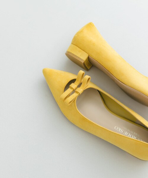 RODE SKO（ロデスコ）の「『MADE IN JAPAN』 ダブルリボンフラットパンプス（パンプス・レディース・BLACK/CAMEL/MUSTARD・36/37/38）」の22枚目の写真