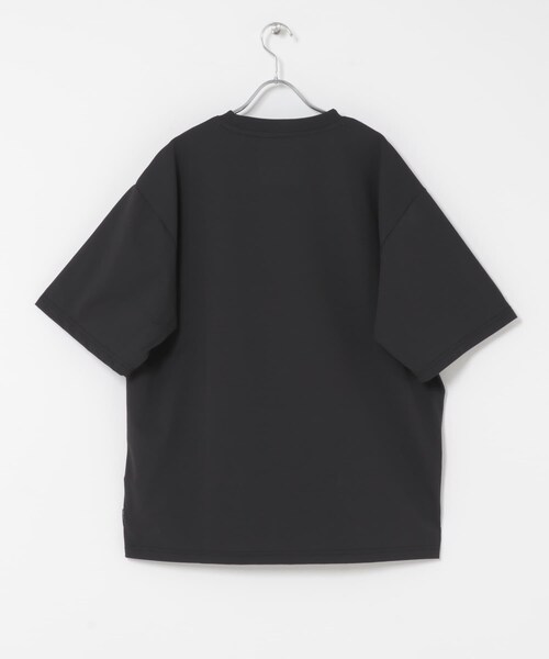 URBAN RESEARCH Sonny Label（アーバンリサーチサニーレーベル）の「REEF　1POINT LOGO RASH SHORT-SLEEVE T-SHIRTS（Tシャツ/カットソー・メンズ・WHT/BLK・M/L）」の15枚目の写真