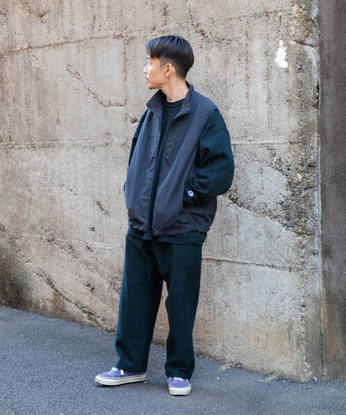 URBAN RESEARCH(アーバンリサーチ)の「Wide Dad NYLON DAD VEST(ベスト・メンズ・D.NAVY・1/2)」の9枚目の写真