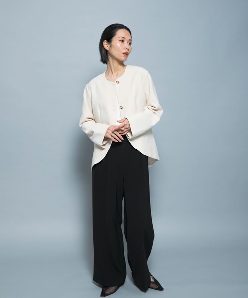 URBAN RESEARCH ROSSO（アーバンリサーチロッソ）の「『別注』CHIGNON×ROSSO　ラウンドヘムジャケット（その他アウター・レディース・OWHITE/BLACK・Free）」の6枚目の写真