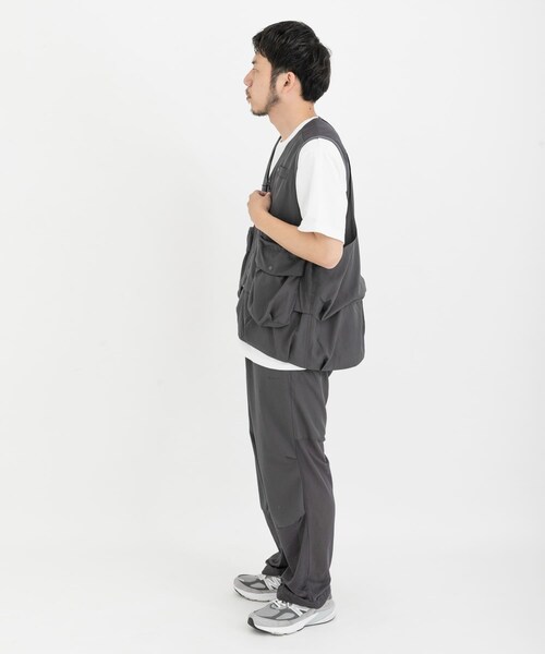 EKAL（エカル）の「Snow Peak Apparel　Insect Shield Mesh Vest（ベスト・メンズ・NAVY/CHARCOAL・M/L）」の8枚目の写真