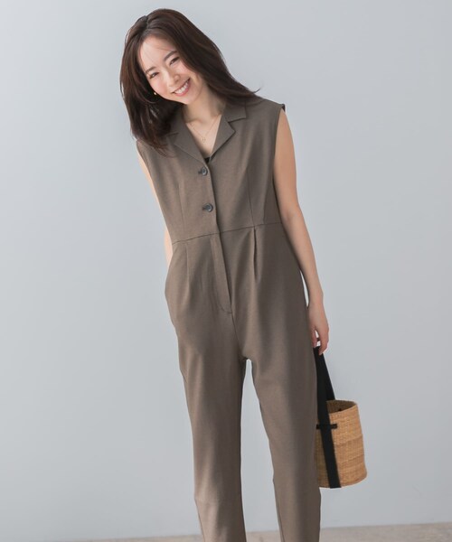 URBAN RESEARCH ROSSO(アーバンリサーチロッソ)の「『UR TECH DRYLUXE』F by ROSSO オープンカラーオールインワン(サロペット/オーバーオール・レディース・BLACK/BEIGE/MOCHA・34/36/38)」の20枚目の写真