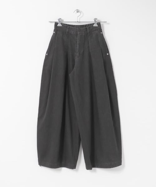 KBF（ケイビーエフ）の「ユーズドライクタックWIDEパンツ（その他パンツ・レディース・IVORY/CHARCOAL/BROWN・36/38）」の6枚目の写真