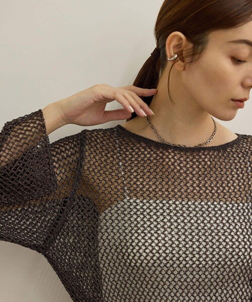 ROPE'(ロペ)の「ラメコードメッシュプルオーバー/洗える(その他トップス・レディース・ゴールド/シルバー・F)」の11枚目の写真