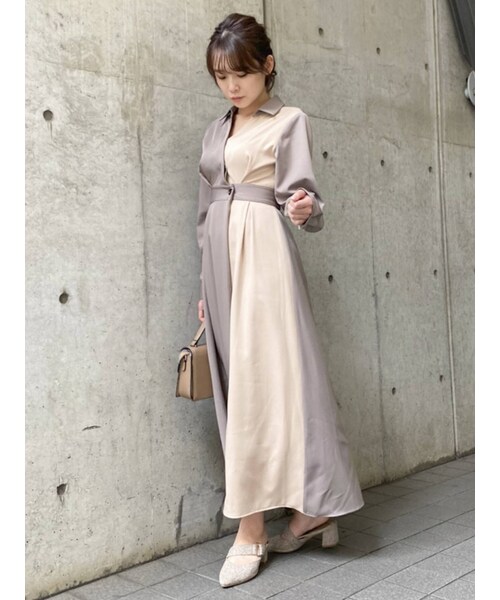 dazzlin（ダズリン）の「バイカラーシャツフレアワンピース（ワンピース・レディース・ライトミックス/ブラウン/ベージュ/ミックス・F）」の2枚目の写真