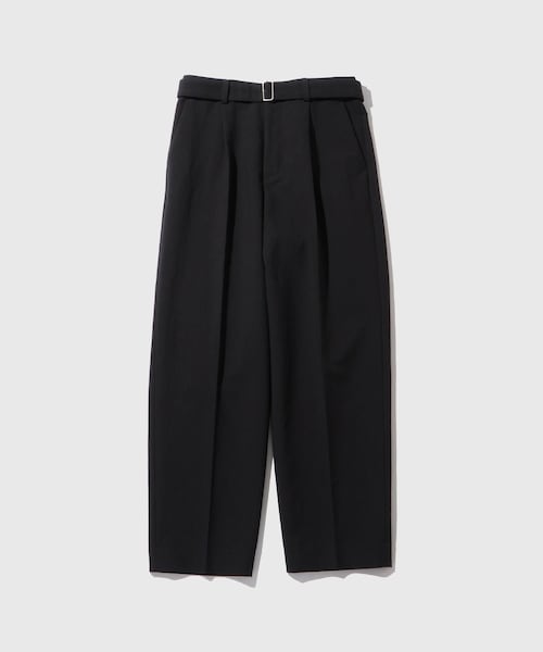 ADAM ET ROPE'（アダムエロペ）の「コットンダブルクロス　ベルテッドスラックス（スラックス・メンズ・ブラック/ベージュ・L/M）」の2枚目の写真