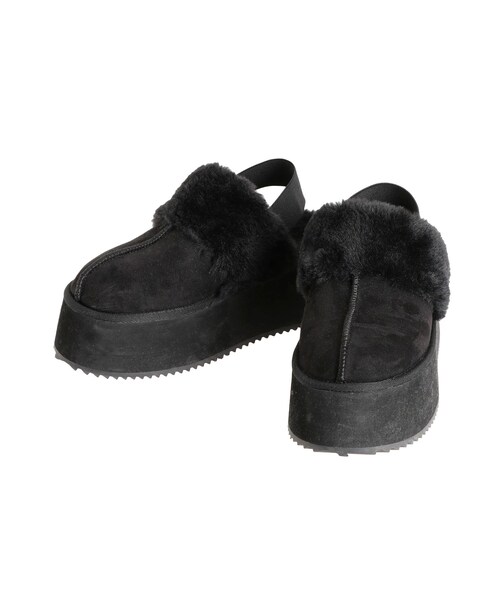GYDA（ジェイダ）の「ムートンライクプラットフォームスリッポン（スリッポン・レディース・ブラック/ベージュ・S/M/L）」の2枚目の写真