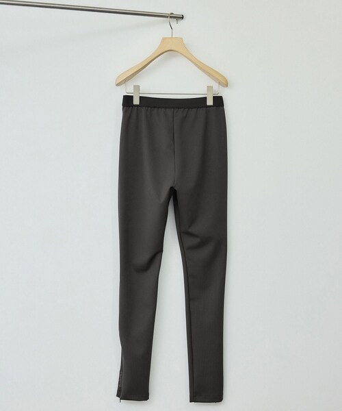 ADAM ET ROPE'（アダムエロペ）の「【Americana（アメリカーナ） for SALON】別注レギンスパンツ（レギンス/スパッツ・レディース・チャコール・F）」の11枚目の写真