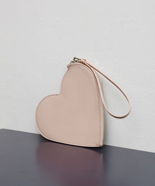 ADAM ET ROPE'（アダムエロペ）の「ハートミニクラッチバッグ（クラッチバッグ・レディース・ブラック/ピンク・F）」の4枚目の写真