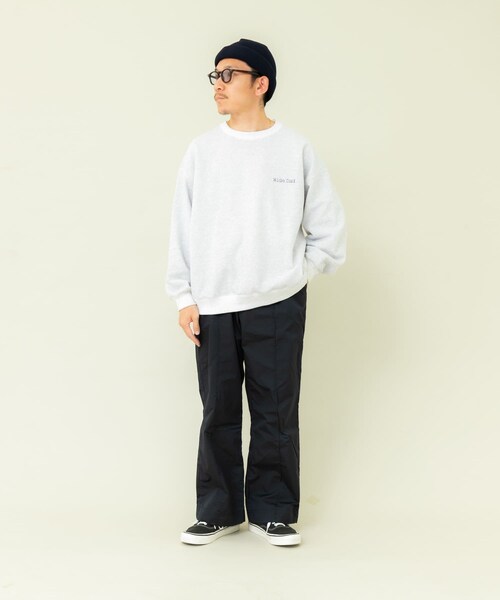 URBAN RESEARCH(アーバンリサーチ)の「Wide Dad SUPER WIDE SWEAT CREW-NECK(スウェット・メンズ・PINK/ASH・1/2)」の9枚目の写真