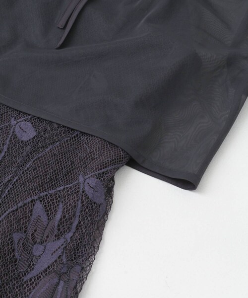 URBAN RESEARCH ROSSO（アーバンリサーチロッソ）の「チュールブラウス付き配色レースドレス（ワンピース・レディース・beige/purple/charcoal・FREE）」の22枚目の写真