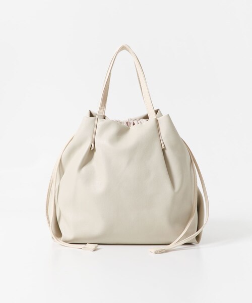 RODE SKO（ロデスコ）の「ウォッシャブルミニショルダーバッグ『Ssize』（ショルダーバッグ・レディース・BEIGE/BLACK/D.SILVER/BLUE GRAY/MINT/OFF/BROWN/YELLOW/LIGHT PINK/CAMEL・one）」の19枚目の写真