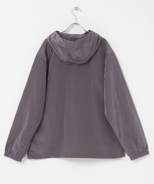 URBAN RESEARCH DOORS(アーバンリサーチドアーズ)の「FORK&SPOON シアーアノラックパーカー(パーカー・メンズ・BLACK/CHARCOAL・4/5)」の16枚目の写真