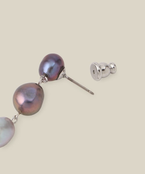 ROPE'(ロペ)の「グラデーションパールピアス(ピアス(両耳用)・レディース・ブルー系・F)」の6枚目の写真