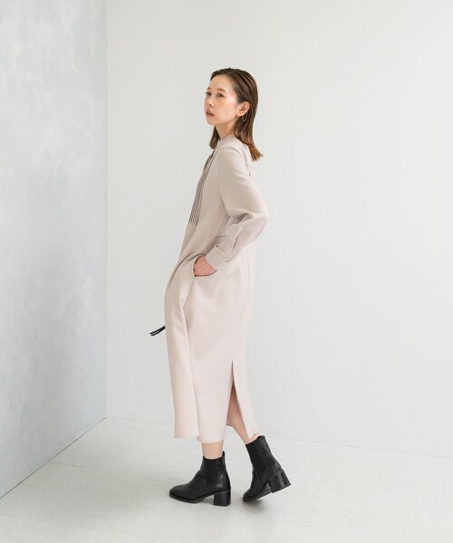URBAN RESEARCH ROSSO（アーバンリサーチロッソ）の「ピンタックストレートワンピース（ワンピース・レディース・GREIGE/MINT/NAVY・FREE）」の10枚目の写真
