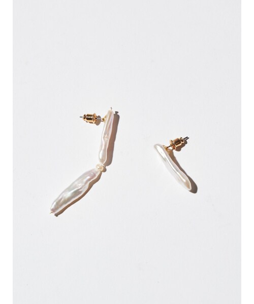 ELENDEEK(エレンディーク)の「STICK PEAL PIERCE(ピアス(両耳用)・レディース・オフホワイト/シルバー/ゴールド・F)」の18枚目の写真