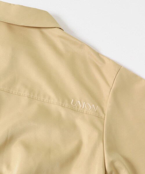 KBF（ケイビーエフ）の「ブライトZIPブルゾン（ブルゾン・レディース・BEIGE/D.NAVY・one）」の12枚目の写真