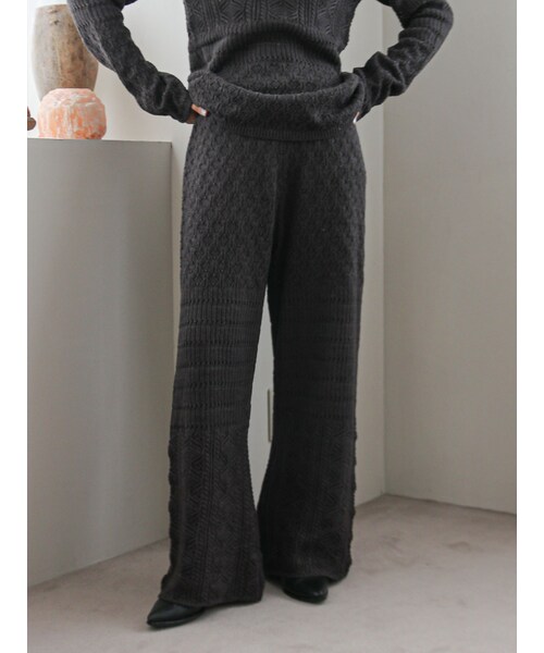 Ungrid（アングリッド）の「透かし編みニットパンツ（その他パンツ・レディース・アイボリー/チャコールグレー/オレンジ・F）」の4枚目の写真