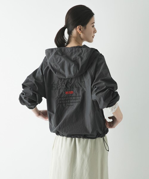 URBAN RESEARCH（アーバンリサーチ）の「『別注』La Hutte×URBAN RESEARCH　ナイロンブルゾン（ブルゾン・レディース・IVORY/BROWN/CHARCOAL・Free）」の17枚目の写真