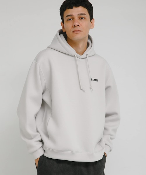 URBAN RESEARCH Sonny Label（アーバンリサーチサニーレーベル）の「カレッジプリントダンボールパーカー（パーカー・メンズ・アイスグレー/チャコール/ネイビー・M/L）」の2枚目の写真