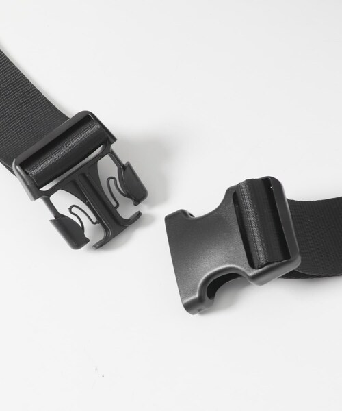 RODE SKO（ロデスコ）の「撥水フィドロックショルダーバッグ M（ショルダーバッグ・メンズ・BLACK/KHAKI・M）」の10枚目の写真