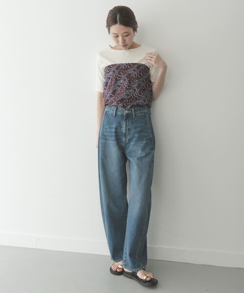 URBAN RESEARCH Sonny Label（アーバンリサーチサニーレーベル）の「大判ニュアンスプリントスカーフ（バンダナ/スカーフ・レディース・ブラック系/ブラウン系/カーキ系・Free）」の16枚目の写真