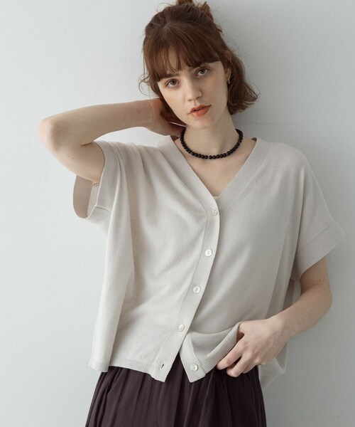 URBAN RESEARCH Sonny Label（アーバンリサーチサニーレーベル）の「クールミストフレンチニットカーディガン（カーディガン/ボレロ・レディース・ブラック/L.グレー/モカグレー・Free）」の3枚目の写真