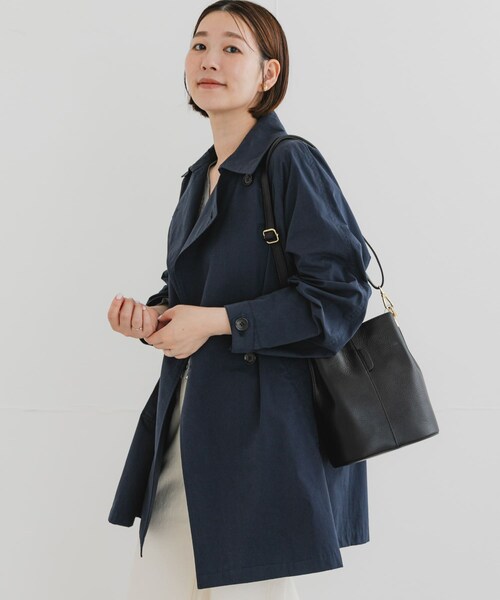 URBAN RESEARCH ROSSO（アーバンリサーチロッソ）の「F by ROSSO　オーバーサイズライトコート（テーラードジャケット・レディース・BEIGE/NAVY・Free）」の4枚目の写真