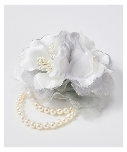 nissen（ニッセン）の「取り外し可能パール調チャーム付２ＷＡＹコサージュ（ブローチ/コサージュ・メンズ・アイボリー/ベージュ/グレー・Y）」の4枚目の写真