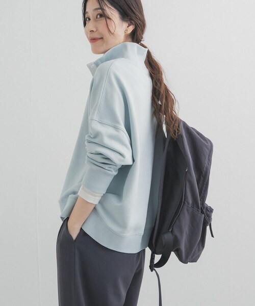 URBAN RESEARCH DOORS（アーバンリサーチドアーズ）の「刺繍スタンドカラースウェット（スウェット・レディース・OFF/L.BLUE・Free）」の17枚目の写真