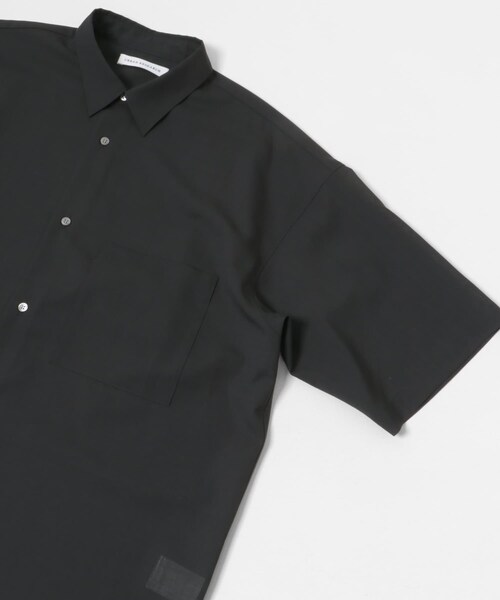 URBAN RESEARCH（アーバンリサーチ）の「ウォッシャブルウールサイロフィルショートスリーブシャツ（シャツ/ブラウス・メンズ・NAVY/BLACK/CHARCOAL・M/L/XL）」の8枚目の写真