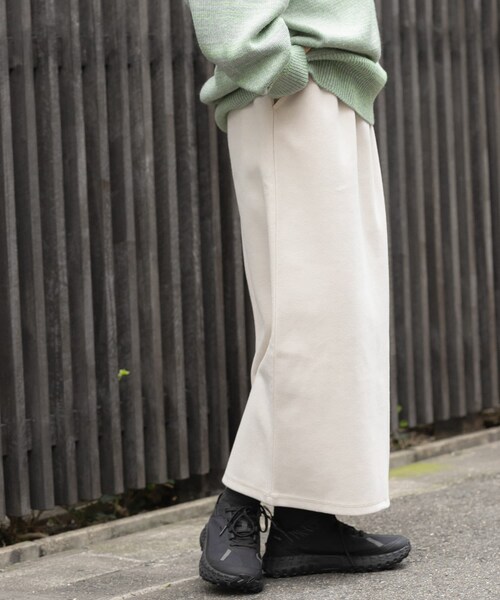 EKAL（エカル）の「ウォームドジャージスカート（スカート・レディース・アイボリー/ブラック/ブラウン・one）」の6枚目の写真