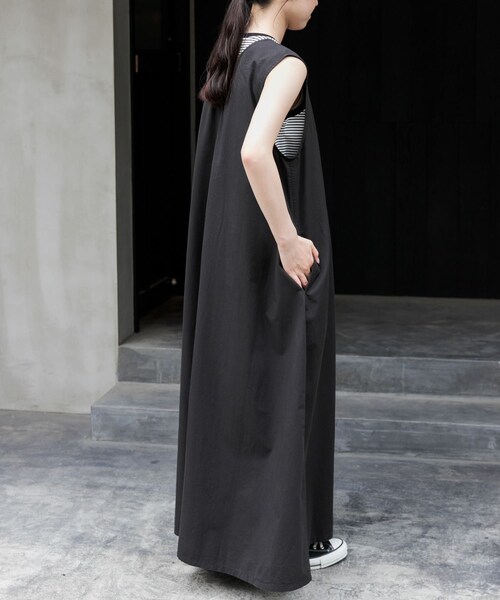 URBAN RESEARCH DOORS（アーバンリサーチドアーズ）の「FORK&SPOON　テントラインUネックワンピース（ワンピース・レディース・BROWN/BLACK/BEIGE・1/2）」の10枚目の写真