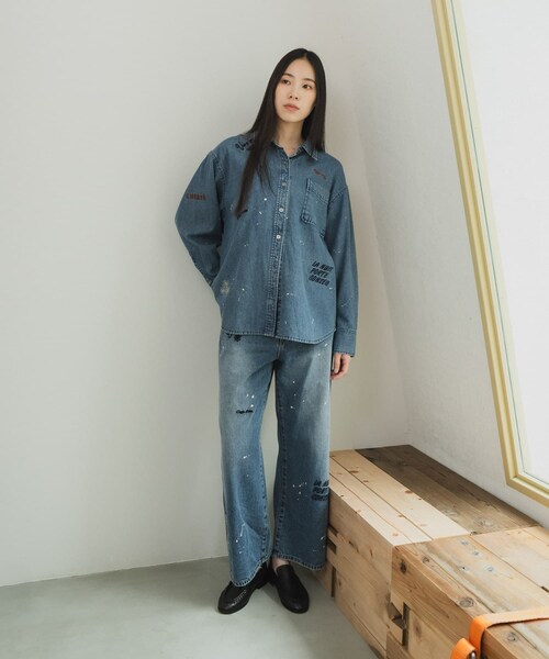 URBAN RESEARCH（アーバンリサーチ）の「『別注』PICCADILLY×URBAN RESEARCH　刺繍デニムシャツ（シャツ/ブラウス・レディース・LT GRAY/LT INDIGO・Free）」の12枚目の写真