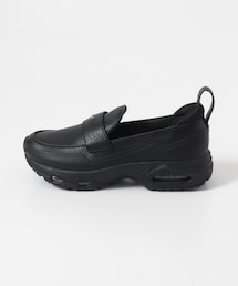 NIKE　AIR MAX PHENOMENA