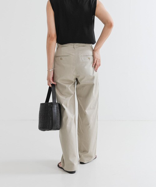 URBAN RESEARCH(アーバンリサーチ)の「J.B.ATTIRE Paris trouser(チノパンツ・レディース・Beige・1/2)」の6枚目の写真