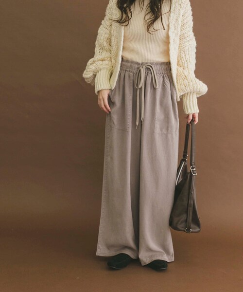 ITEMS URBANRESEARCH（アイテムズ アーバンリサーチ）の「リラクシーイージーパンツ（その他パンツ・レディース・CHA/M.GRY/BRN・Free）」の21枚目の写真