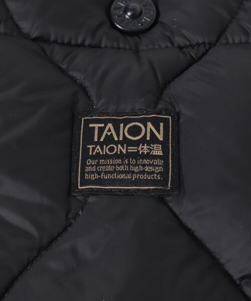 ITEMS URBANRESEARCH(アイテムズ アーバンリサーチ)の「TAION Cross Body Down Bag -S(ショルダーバッグ・メンズ・BLK/G.BEIGE/D.OLIVE/D.NAVY/PAINT CAMO・-)」の14枚目の写真