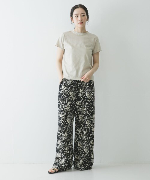 URBAN RESEARCH（アーバンリサーチ）の「HANES　2P クルーネックTシャツ（Tシャツ/カットソー・レディース・BEG/WHT/ASSORT・M）」の8枚目の写真
