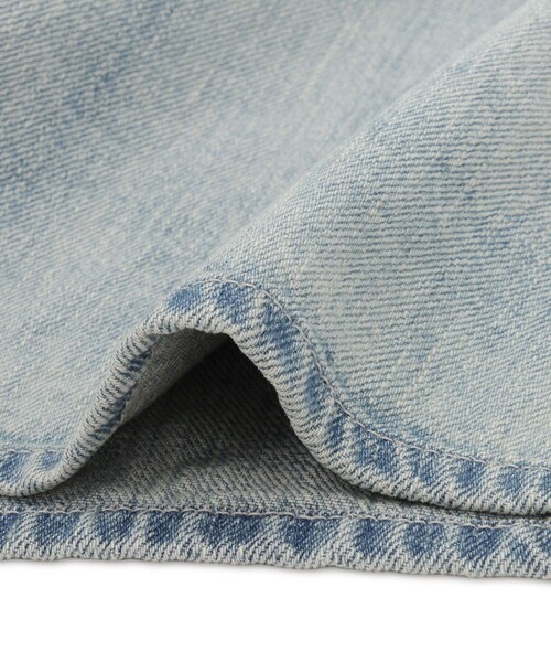 ADAM ET ROPE'（アダムエロペ）の「【AURALEE（オーラリー）】FADED SELVEDGE LIGHT DENIM DRESS（ドレス・レディース・ブルー・1）」の13枚目の写真