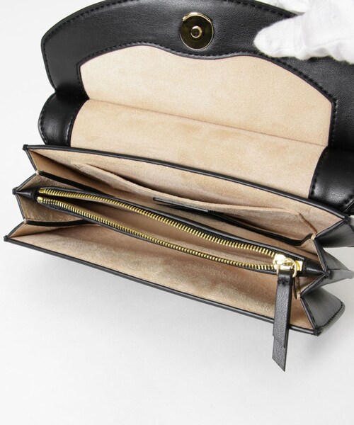 URBAN RESEARCH(アーバンリサーチ)の「GANNI Apo G Bag Mini Top Handle(ショルダーバッグ・レディース・Black・-)」の9枚目の写真