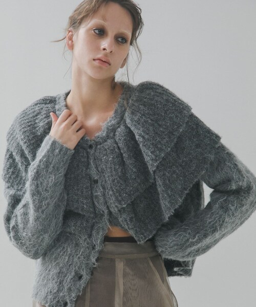 LAATO（ラート）の「frill frill knit cardigan（ニット/セーター・レディース・ラテ/シャドウ/モス/ハニー・FREE/Free）」の2枚目の写真